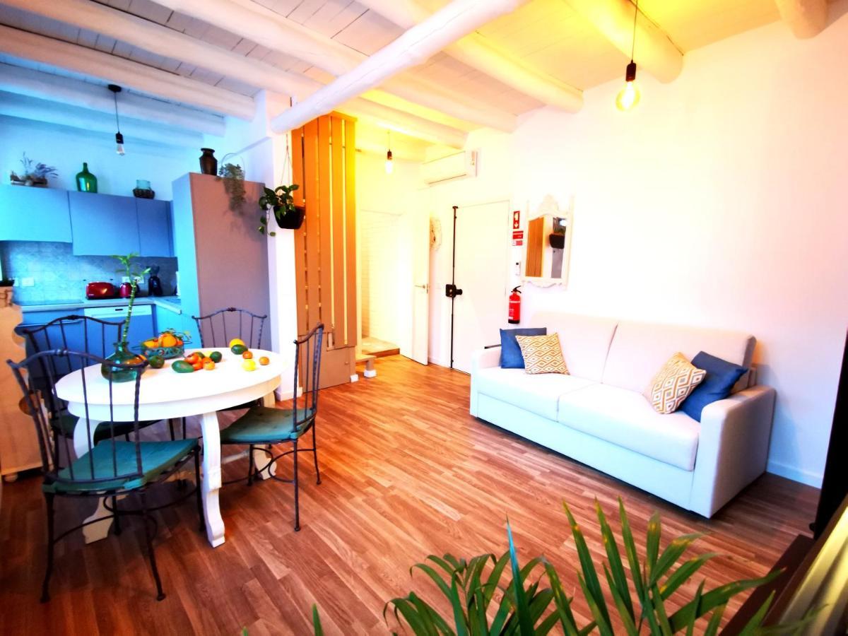 Charming Portuguese Style Apartment, For Rent "Vida A Portuguesa", "Amendoa Or Limao" Alojamento Local Portimao Luaran gambar