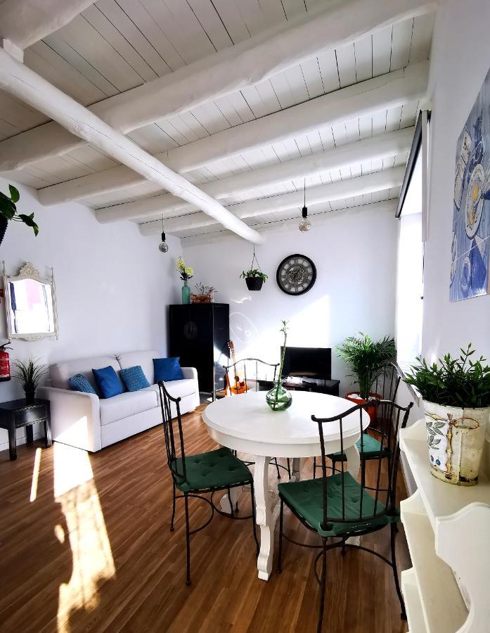 Charming Portuguese Style Apartment, For Rent "Vida A Portuguesa", "Amendoa Or Limao" Alojamento Local Portimao Luaran gambar